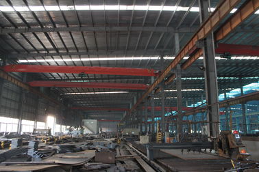 چین Q235، Q345 قاب های فلزی سبک ساختمان های صنعتی فولاد برای کارخانه های نساجی تامین کننده