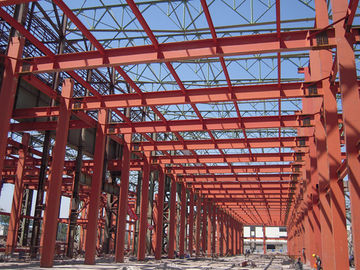 چین ساخت مصالح ساختمانی فولاد صنعتی PEB توسط نوع فولاد شکل تامین کننده