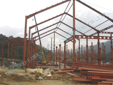 چین ساختار کارخانه پیش ساخته شده با فولاد سبک با پانل های پوشش پانل اطراف تامین کننده