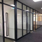 دفتر آکوستیک پارتیشن پنل شیشه ای دو جداره با پرده میانی تامین کننده