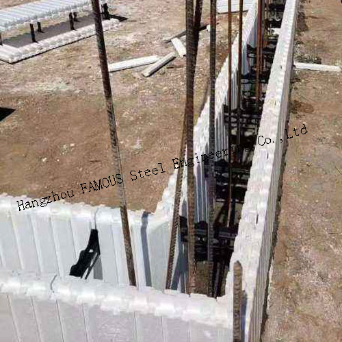 خانه های سبز فرم های بتونی عایق بندی شده مونتاژ معمولی خود ساختاری بلوک های دیواری ICFs 2