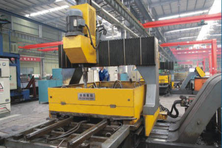 FAMOUS Steel Engineering Company manufacturer production line