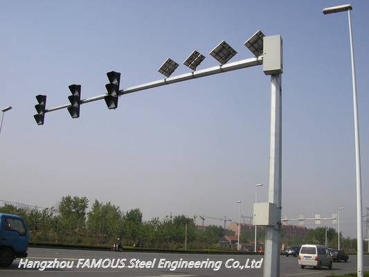 چین ساختار علائم جاده ای Q345 برای سیستم های نظارت بر ترافیک و دوربین ها تامین کننده