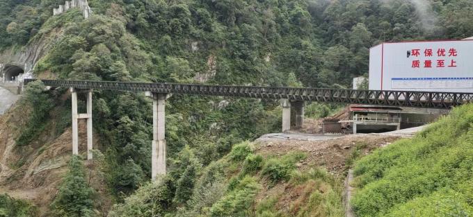 آخرین اخبار شرکت چندین پل فولادی بیلی در خط سیچوان-تبت تکمیل شد  1