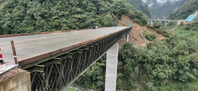 آخرین اخبار شرکت چندین پل فولادی بیلی در خط سیچوان-تبت تکمیل شد  2